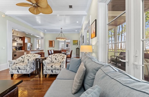 Miramar Beach Condo | Golf Cart Included ~ Bay View ~ Screened Porch ~ Community Pool