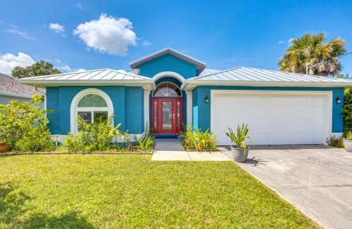 Rotonda Heights House | Golf & Hike: Family Home in Rotonda West!