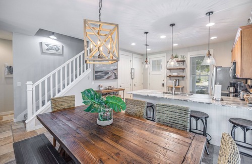 Laurel Grove House | GolfCourseView~6 Person GolfCart~HeatedPool*~Hot tub~FREE GOLF+Pet considered