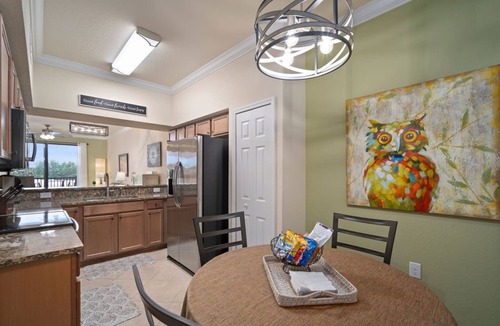 Bradenton Condo | Golfer's Paradise! Golf, Tennis, Swimming, Dining, Shopping & Beaches Close By