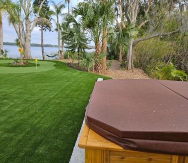 Palm Harbor House | Golfers Paradise on Lake Tarpon with Jacuzzi !