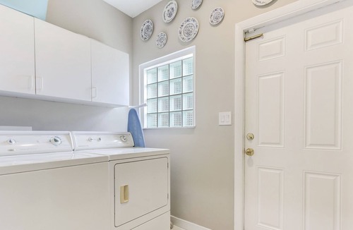 Weston House | Golfview 2 - lakeside & private pool