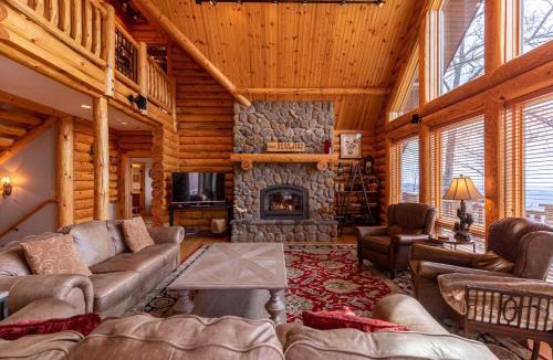 Lenoir House | Good Day Sunshine