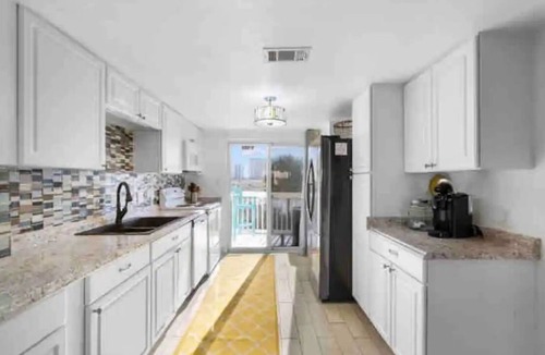 Navarre Beach House | Good Time 2-bedroom townhome in Navarre