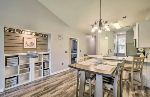 Carolina Forest Condo | Good Vibes on the Green | Bright, Airy 2BR River Oaks Stay