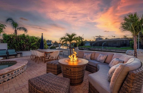 Harbor Hills House | Goodtimes Waterfront Luxury Oasis Heated Pool, 5 Minutes to Indian Rocks Beac