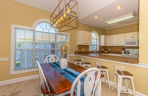 Central Myrtle Beach Villa | Gorgeous 2BR 2BA Modern Masterpiece Near Beach