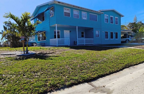 Gulfport Apartment | Gorgeous Beach Condo