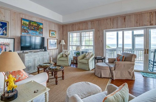 Debordieu Colony House | Gorgeous Beach House with Stunning Views in Georgetown, South Carolina
