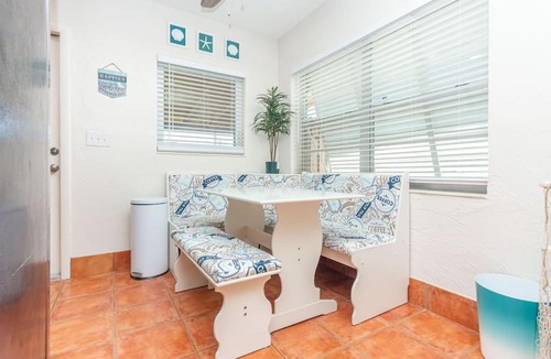 Lantana House | Gorgeous Beach Themed Vacation Home Minutes From The Ocean