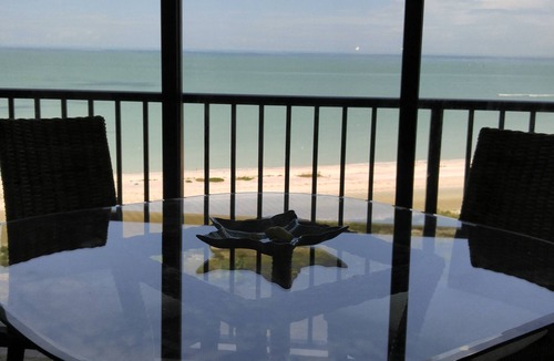 Sand Key Condo | Gorgeous beachfront studio penthouse!