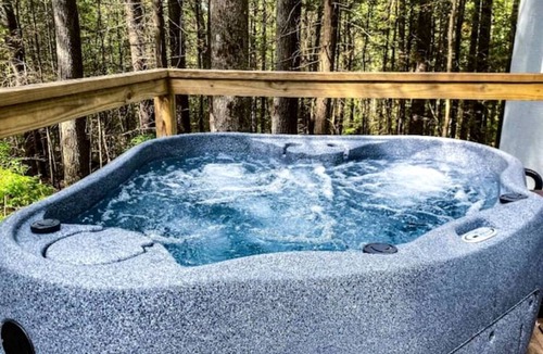 Suches House | Gorgeous Georgia Glamping Rental for Two in the Chattahoochee National Forest