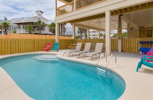 East End House | Gorgeous Gulf views! 4BR and 4BA, Private Pool and Steps to the Gulf.