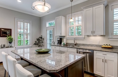 Historic District - North House | Gorgeous Home by Crawford Square w Private Parking