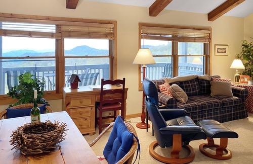 Wolf Laurel House | Gorgeous Mountain Views-Wolf Laurel