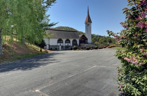 Sky Valley Cabin | Gorgeous Sky Valley Mtn Retreat! Golf-Swim-Hike!