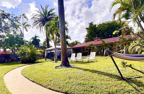 Coral Ridge Apartment | Gorgeous Studio w/kitchen-RELAX in the ❤️ of F. Lauderdale, 1mi WALK to the BEACH