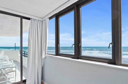 Daytona Beach Condo | Gorgeous Sunrises- Very Private Beach- Half Mile north of Hardrock Hotel