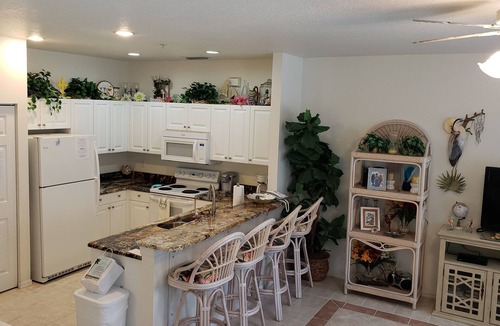 Bradenton Beach House | Gorgeous Townhouse View of Gulf, Miles of White Sandy Beaches St lic CND5105124