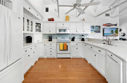 Captiva Cottage | Gorgeous Turtle Cottage in Captiva, Florida