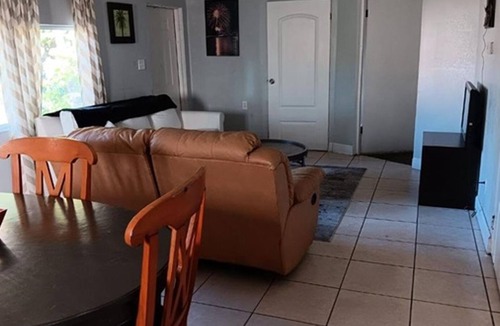 Fort Myers Apartment | GpL 3115 B 3 Bed 1 Bath