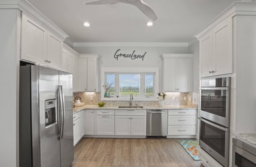 Port St. Joe House | Graceland: 4th of July week now available as a Friday or Saturday check in!