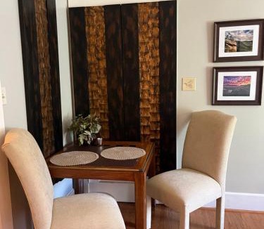 Lake Lure Bed & Breakfast | Grafton Lodge