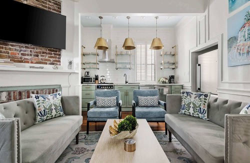 Cannonborough Elliotborough House | Grand 18bd House w. Luxury Finishes + Parking!