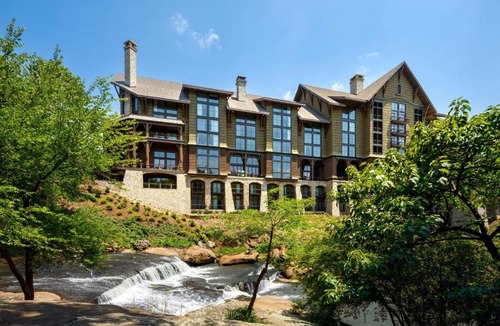 Greenville Downtown Hotel | Grand Bohemian Lodge Greenville, Autograph Collection