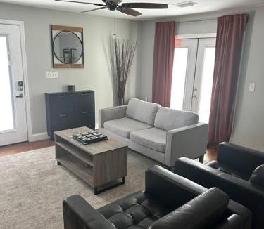 Tampa Heights Apartment | Grand Oaks Retreat in the Heights
