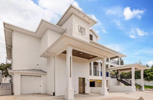 Downtown Dunedin Hotel | Grant Street Inn, an Ascend Collection Hotel