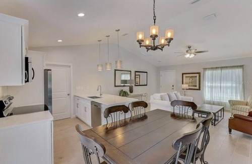 Port Charlotte House | Grate Escape