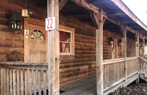 Pine Mountain Cabin | Great cabin with a warm and cozy mountain feel
