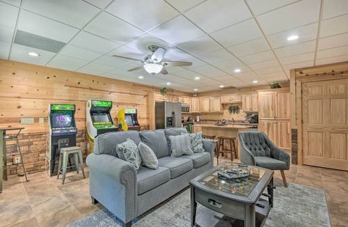 Hiawassee Cabin | Great for Families! Lavish Hiawassee Cabin
