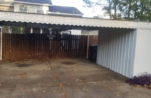 Cowarts House | Great for vacationers or travelers needing extended stay