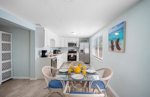 Hudson Beach Estates House | Great Hudson House – Cozy Canalfront Getaway