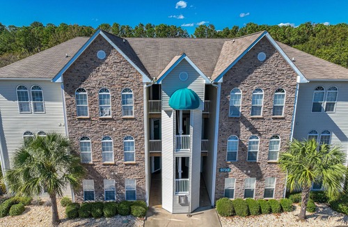 Vaught Condo | Great Location minutes from Golfing & the Beach!