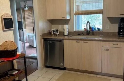Lady Lake House | Great Location!