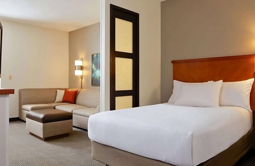 Gwinnett Place Hotel | Great Relaxing Overnight Stay! Spacious Unit. Minutes Away Gas South Arena!