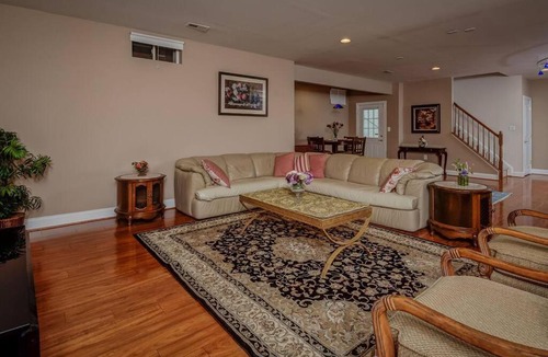 Dale City Apartment | Great value 2 bedroom 1 bath
