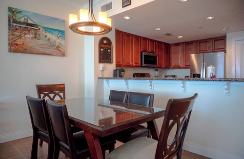 West Panama City Beach Condo | Great View and location, Beach/Gulf Front 3BR/3BA Free WiFi & Beach Serv daily