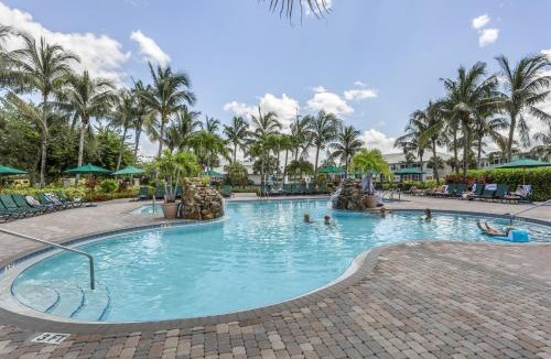 Naples Apartment | Green Link Paradise