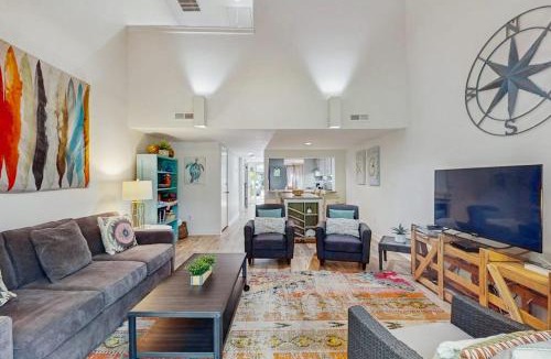 Shipyard Plantation House | Greens 204