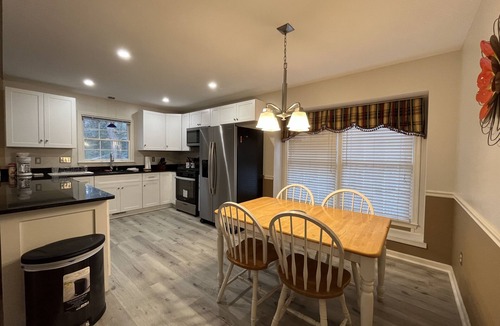Mauldin House | Greenville 3 Bedroom 2 Bathroom House