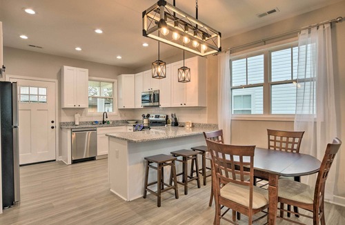 Greenville House | Greenville House w/Covered Patio, 2 Mi to Dtwn!