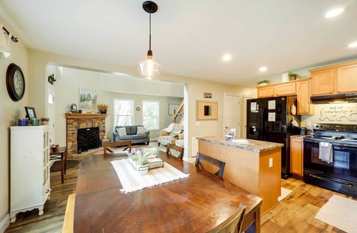Elk Park Cottage | 'greystone' Creekside Cabin: Hike, Fish & Explore!