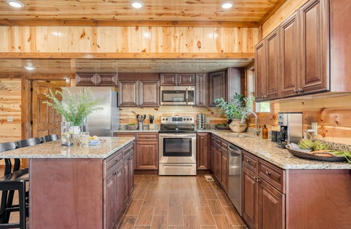 Caton Cabin | Group Retreat Pool + Hot Tub + Views Near Pigeon Forge | Sleeps 24 | Wilder