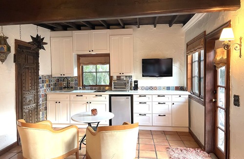 Northeast Coconut Grove House | Guest Casita in Coconut Grove a block from Biscayne Bay,Charming Spanish Style!