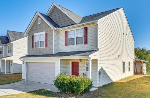 Riverdale House | Guest House Haven with Gazebo