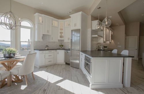 Thompson's Station Apartment | Guest quarters in the mansion in Liefke Estates